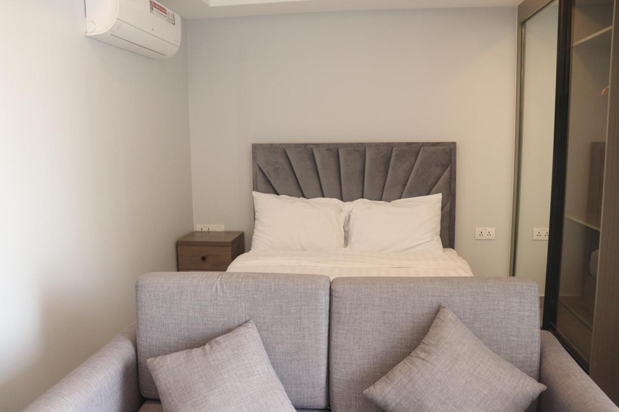 Parc21 Luxury Boutique Hotel Phnom-Penh Buitenkant foto