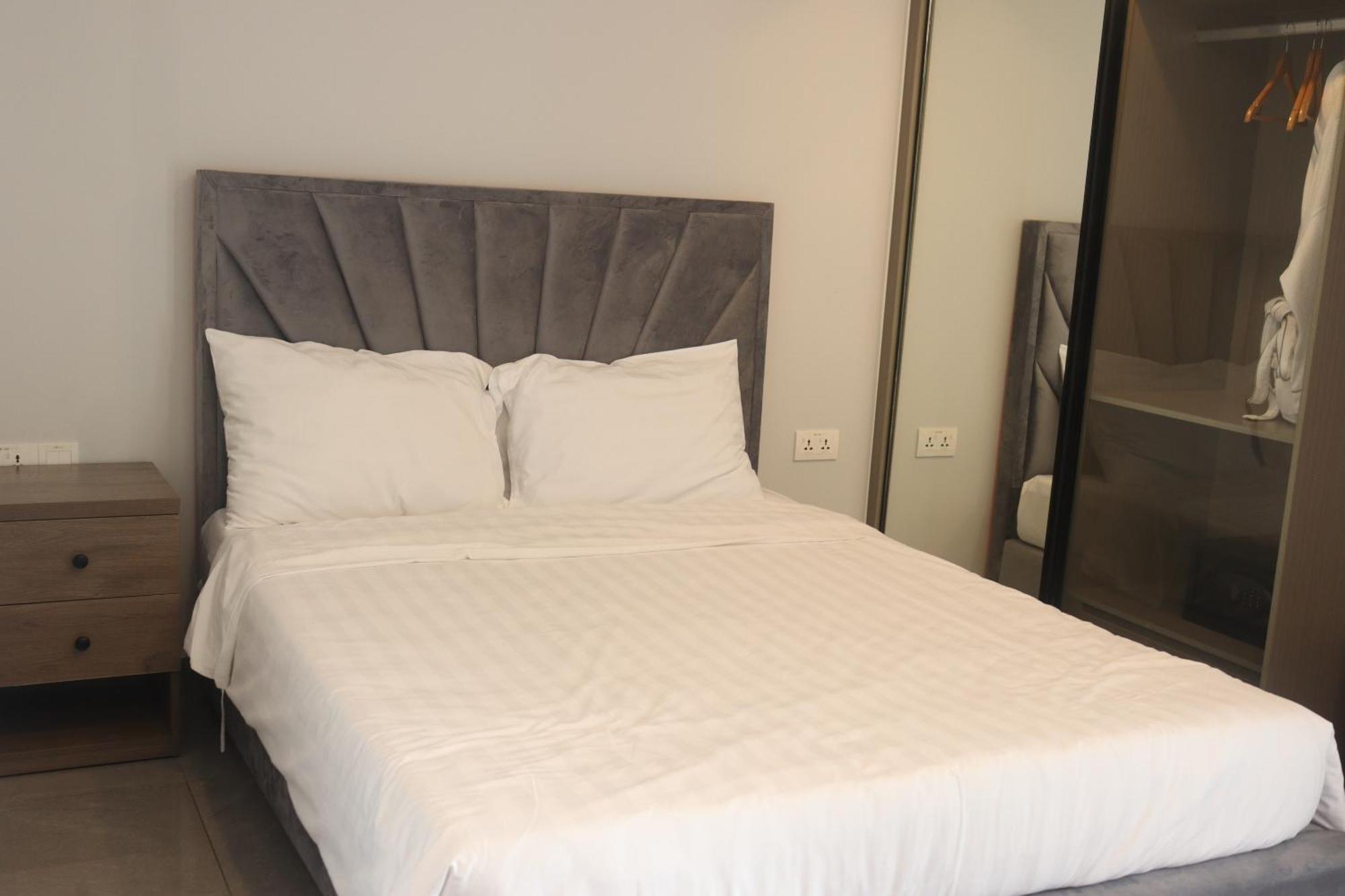 Parc21 Luxury Boutique Hotel Phnom-Penh Buitenkant foto