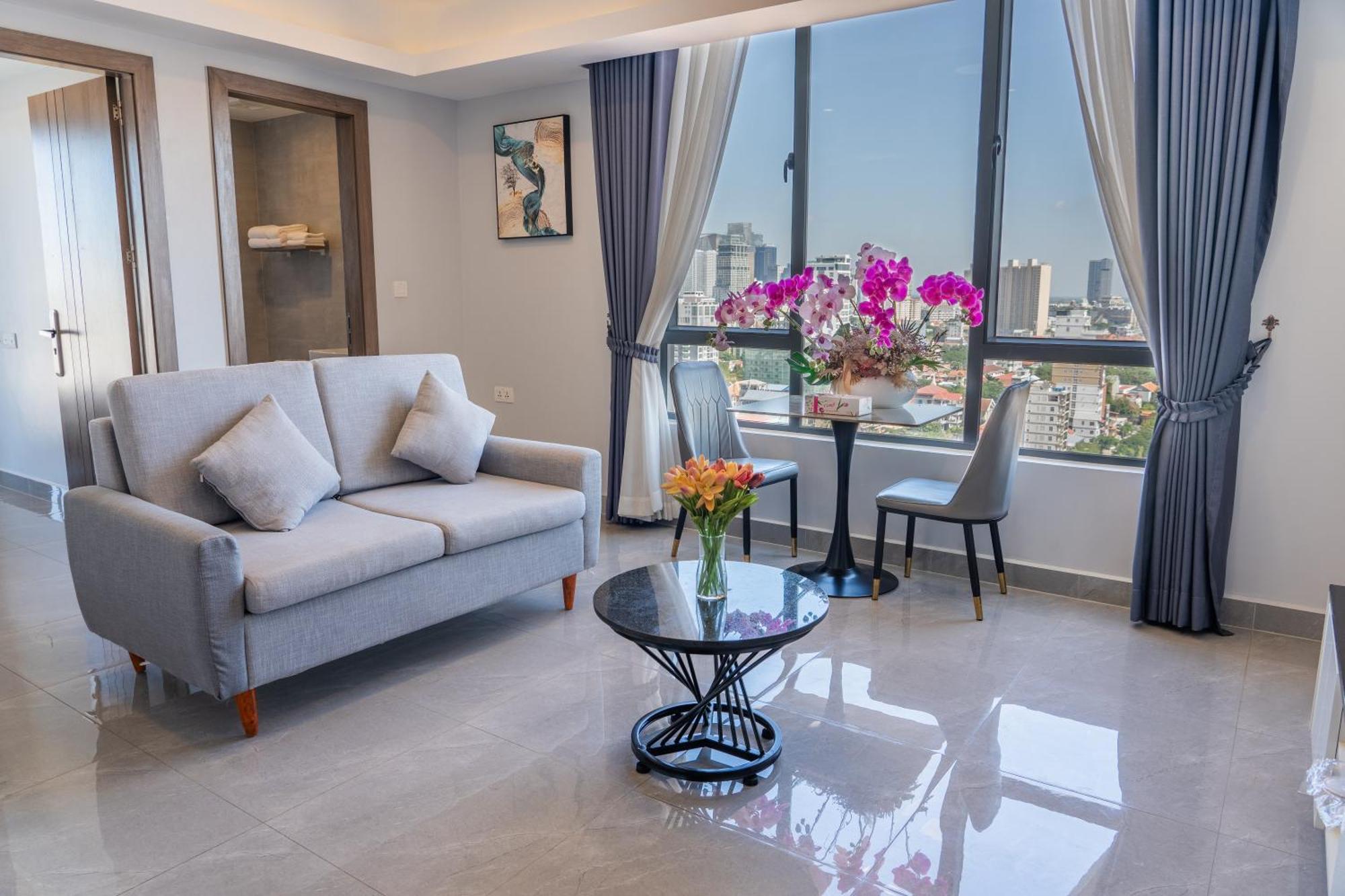 Parc21 Luxury Boutique Hotel Phnom-Penh Buitenkant foto