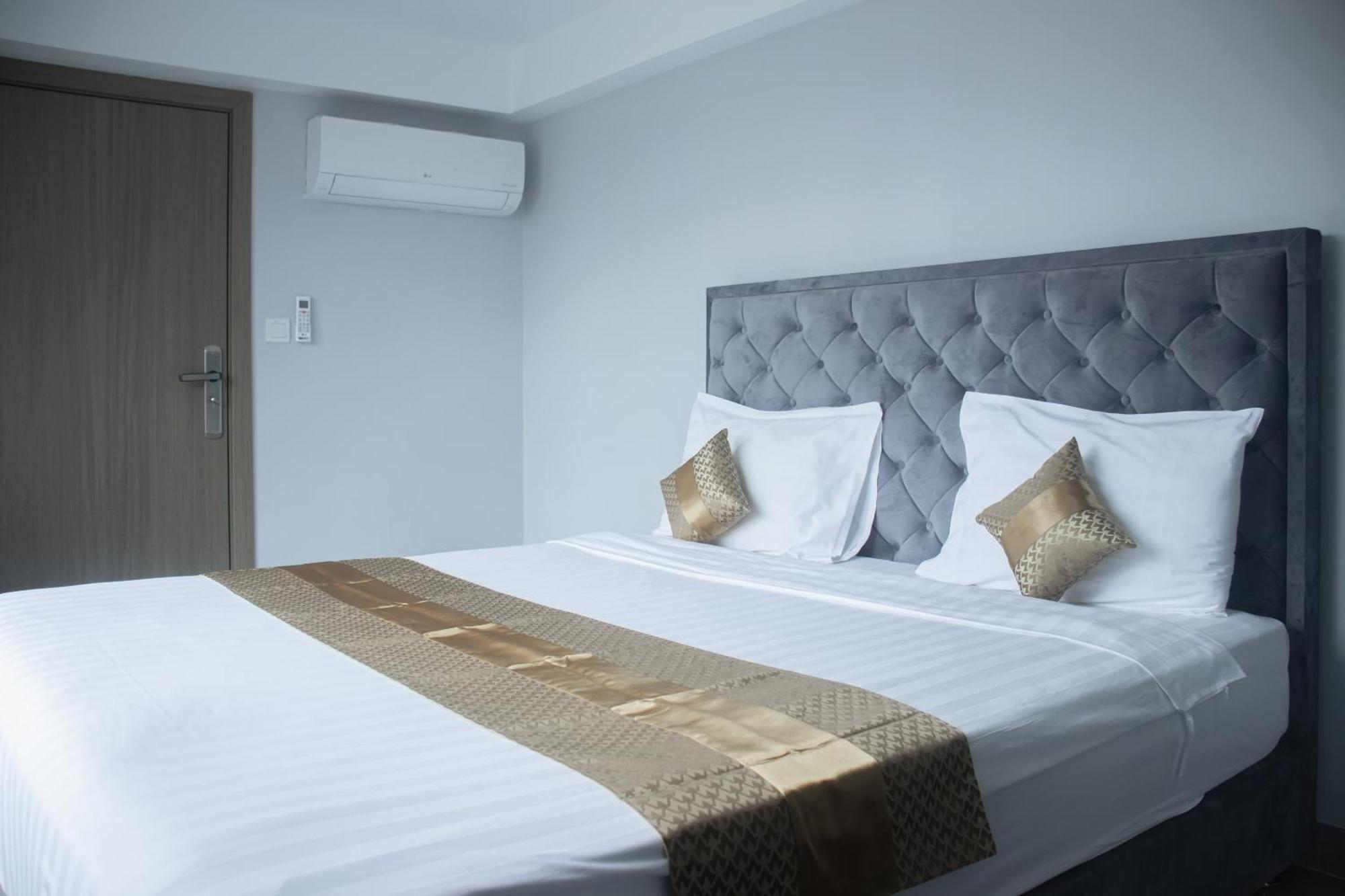 Parc21 Luxury Boutique Hotel Phnom-Penh Buitenkant foto